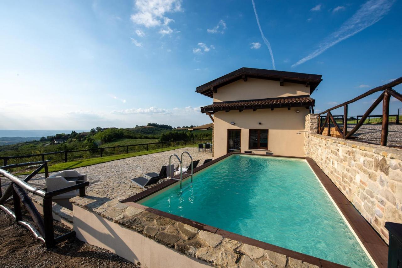 Вилла Il Casot Private House With Pool Borgomale Экстерьер фото