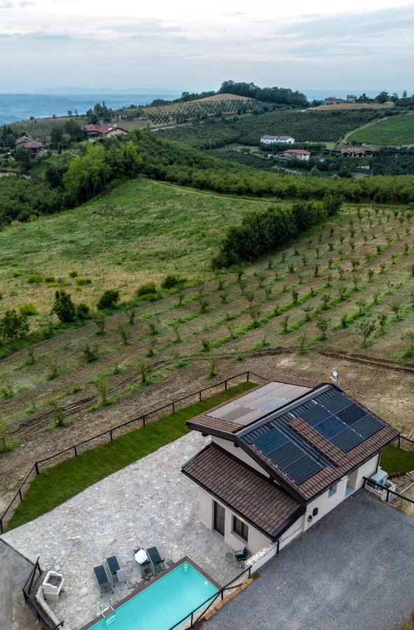 Вилла Il Casot Private House With Pool Borgomale Экстерьер фото